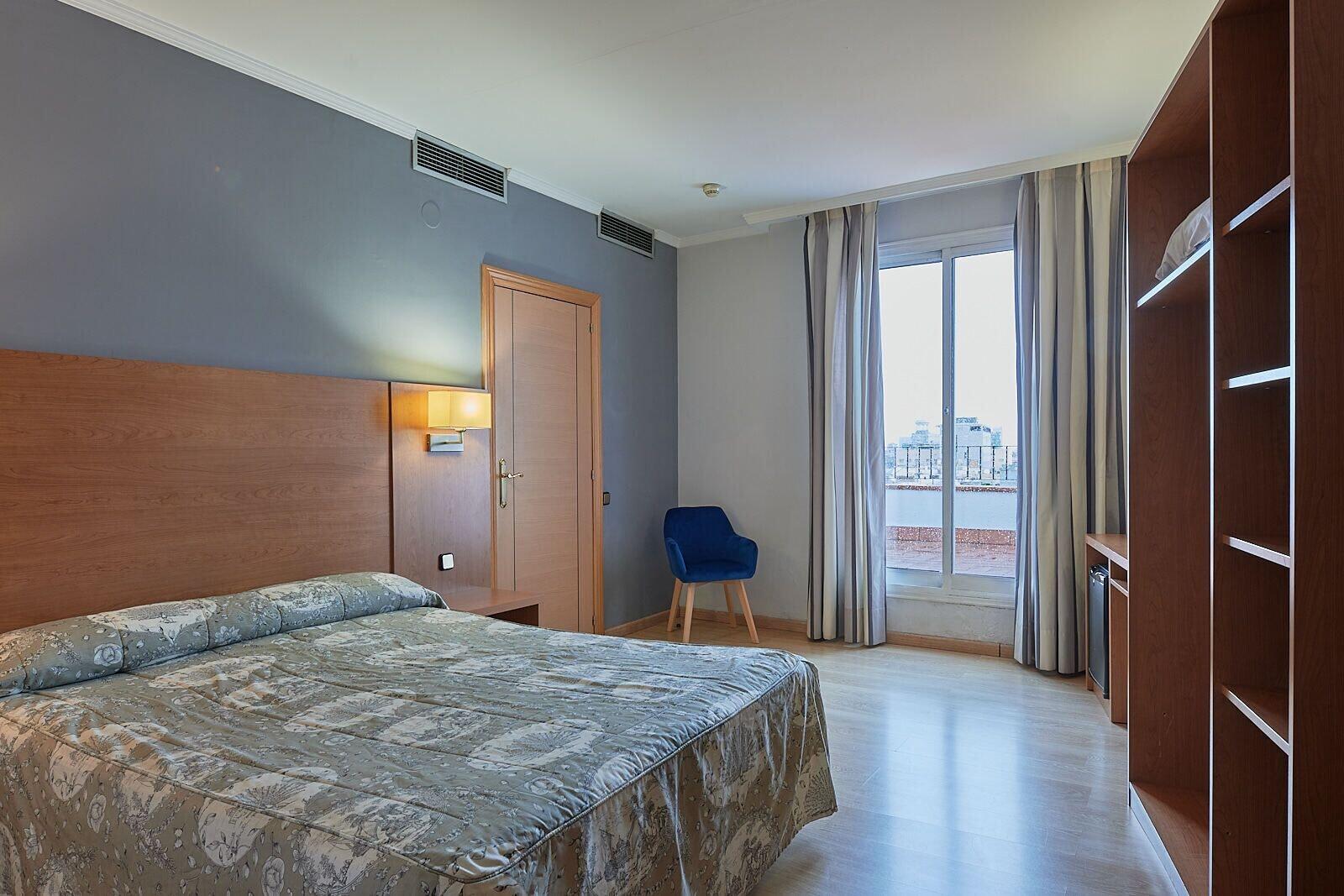 Ramblas Hotell 3*