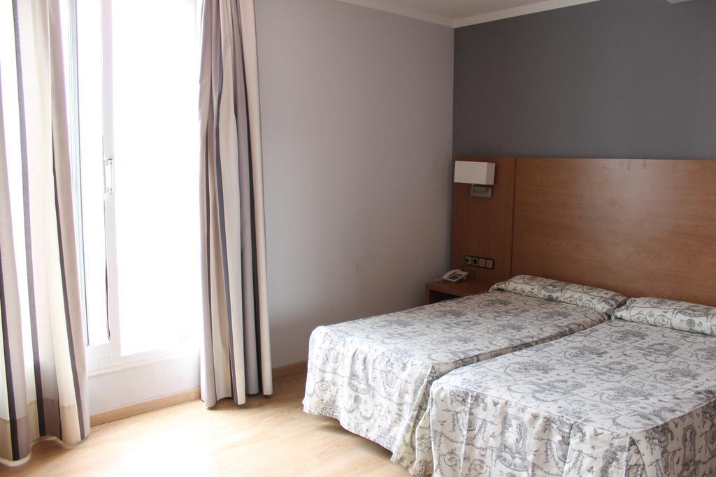 Hotell Ramblas 3*